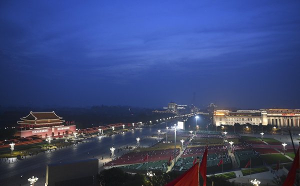 启点配资 看阅兵｜这就是今晨的北京